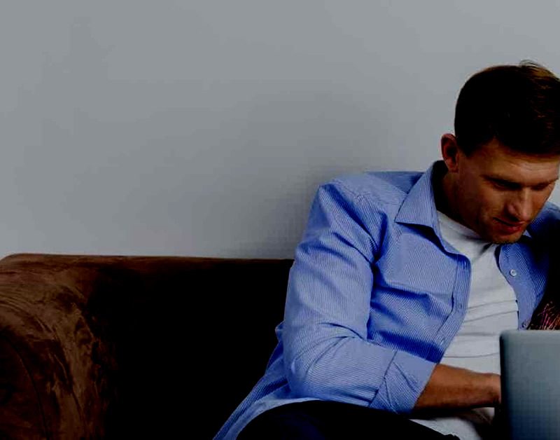 Pais devem restringir o acesso dos filhos ao conteúdo da internet