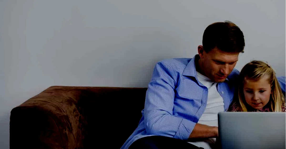 Pais devem restringir o acesso dos filhos ao conteúdo da internet