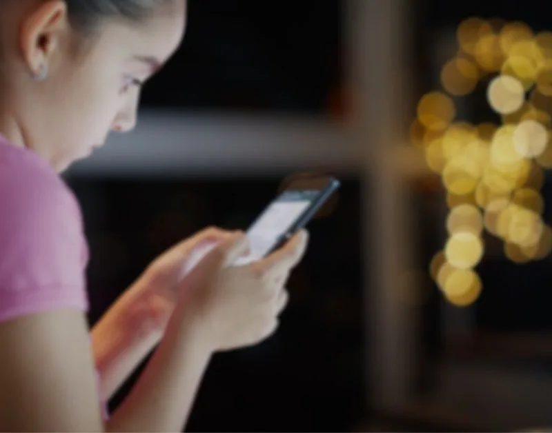 Pais não se valem da tecnologia para proteger seus filhos online